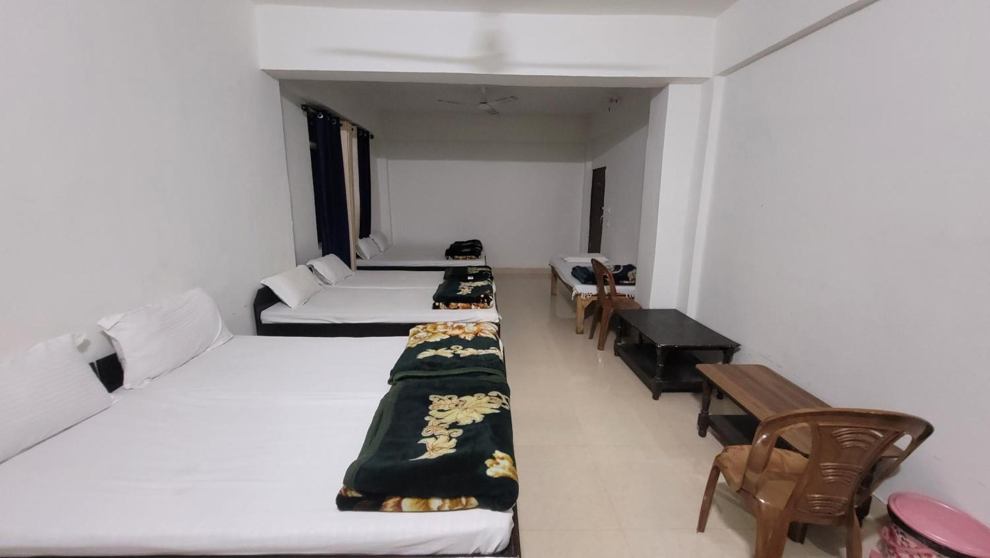 Hotel Aashirwad Chamoli Room photo